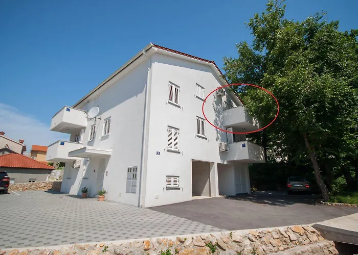 250 Meter Zum 2 Km Langen * Baška